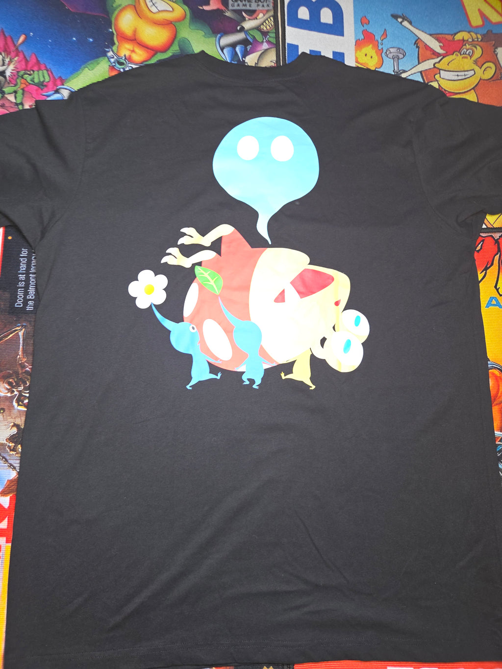 LICENSED NINTENDO PIKMIN-TSHIRT [2X]