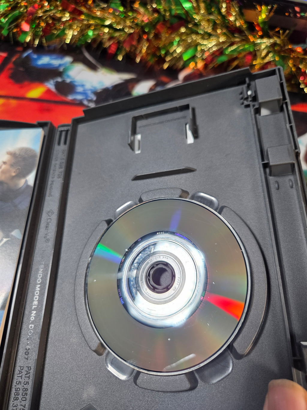 MINORITY REPORT EVERYBODY RUNS-GAMECUBE