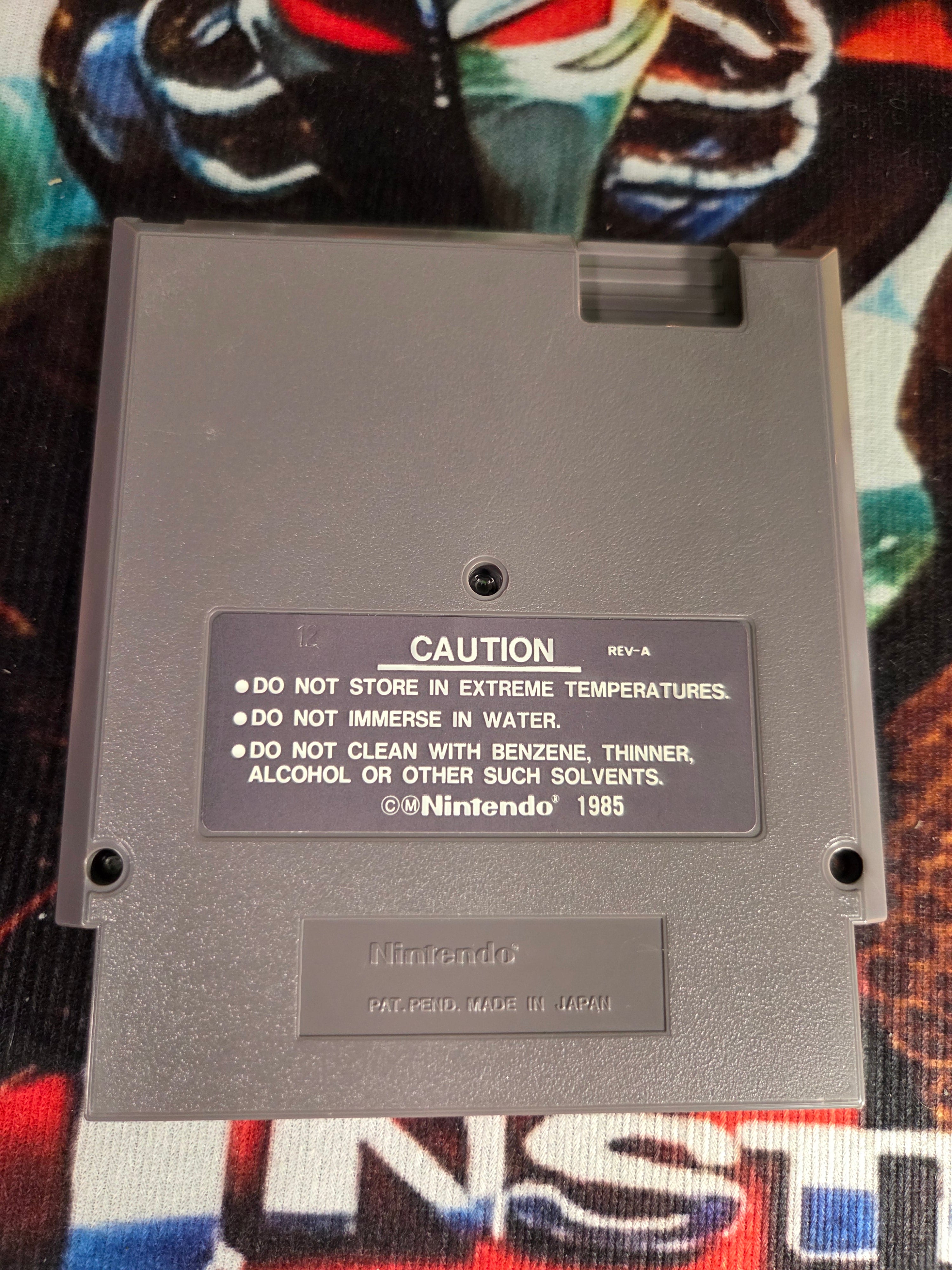 BIONIC COMMANDO-NES