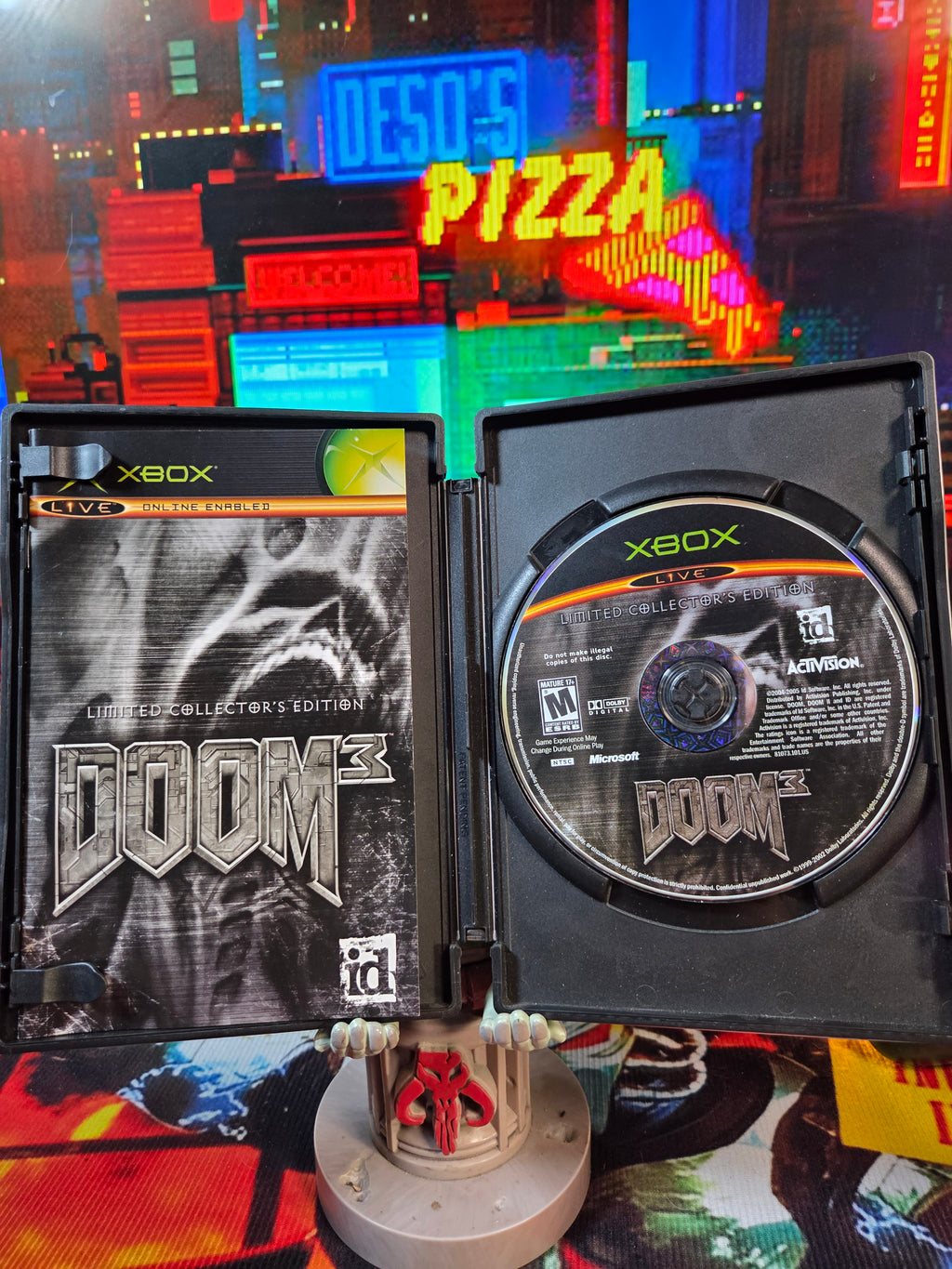 DOOM 3 LIMITED COLLECTOR'S EDITION STEEL BOOK-XBOX