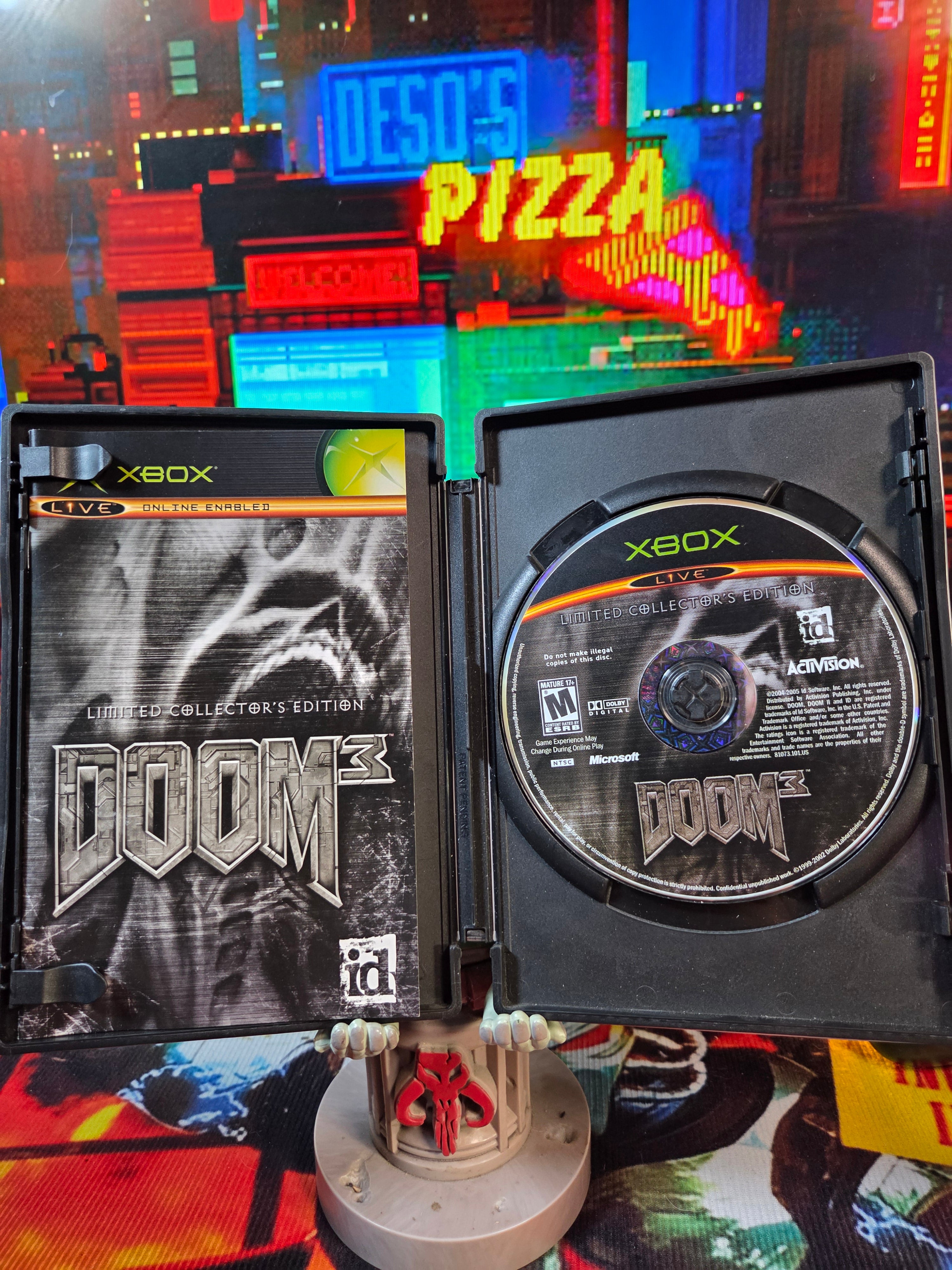 DOOM 3 LIMITED COLLECTOR'S EDITION STEEL BOOK-XBOX